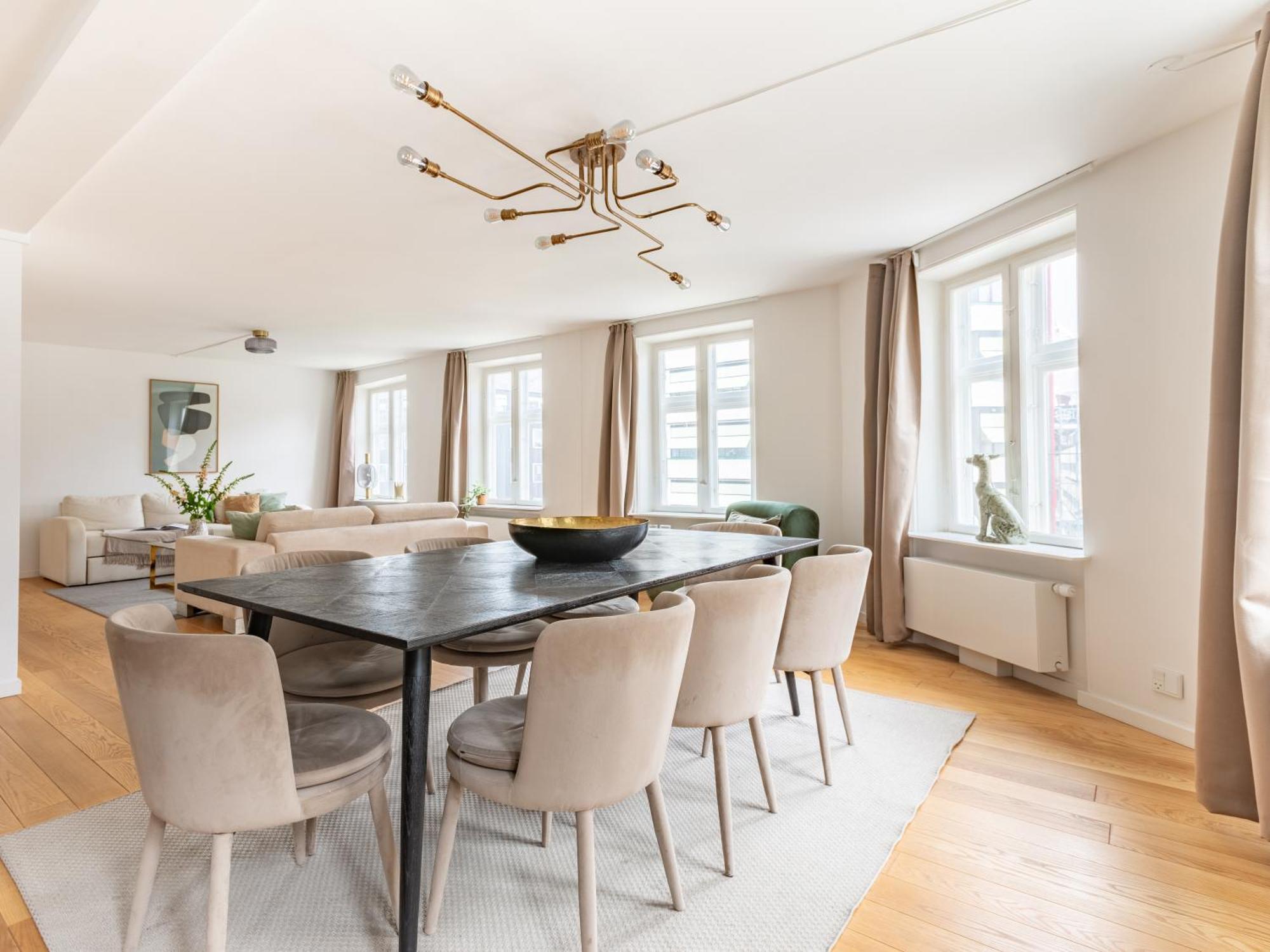 Sanders Regent - Chic Three-bedroom Near Square Appartement Copenhague